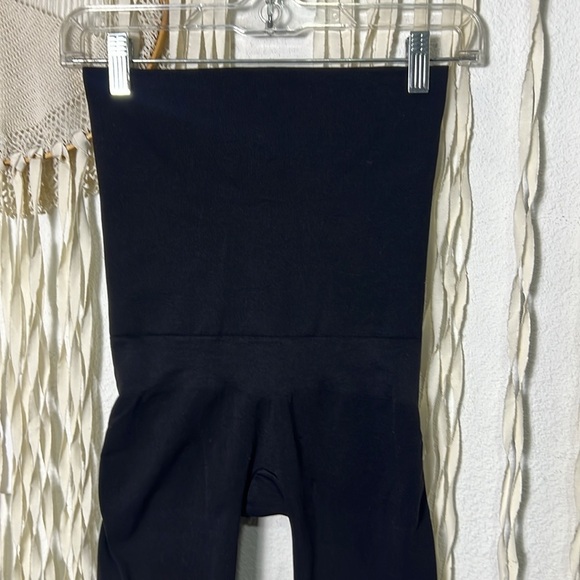 Seraphine Black Full Lenth Maternity Leggings Size Small - Picture 3 of 11